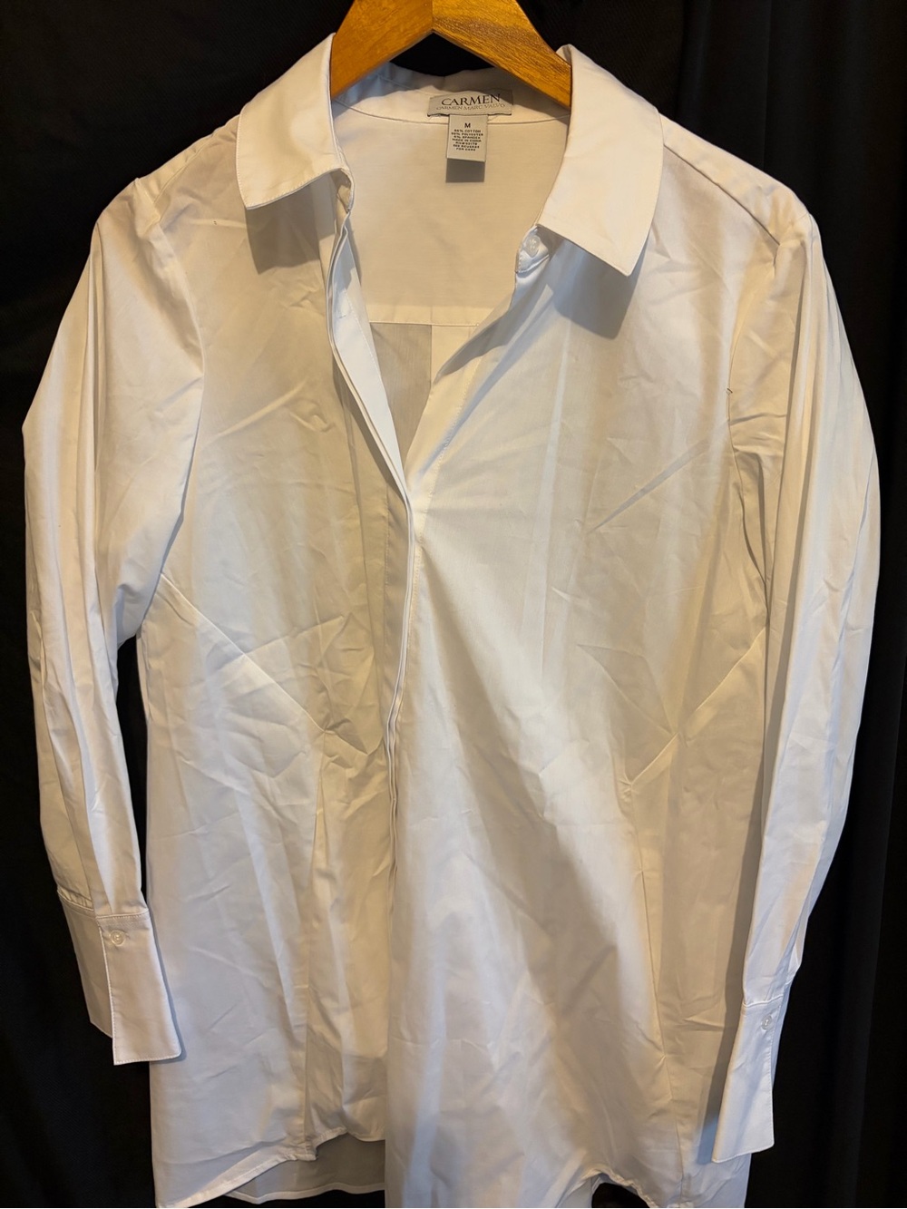 Carmen Marc Valvo Crisp White Long-Sleeve Button-Down Blouse